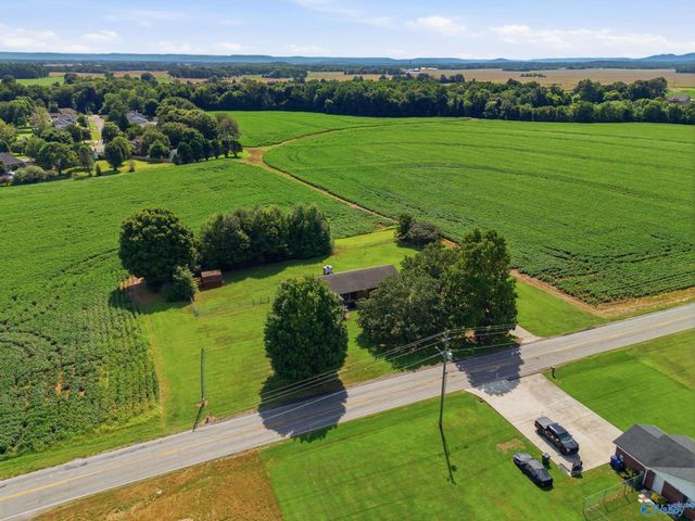1035 Murphy Hill Road, Toney, AL 35773