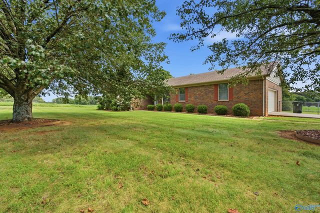 1035 Murphy Hill Road, Toney, AL 35773