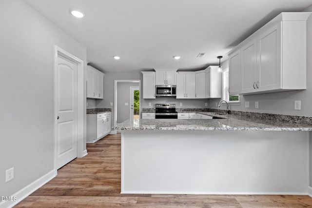 139 Ottawa Drive, Louisburg, NC 27549