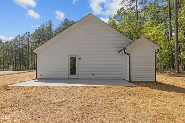 139 Ottawa Drive, Louisburg, NC 27549