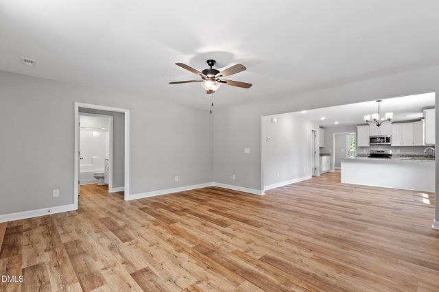 139 Ottawa Drive, Louisburg, NC 27549