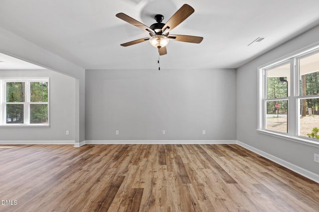 139 Ottawa Drive, Louisburg, NC 27549