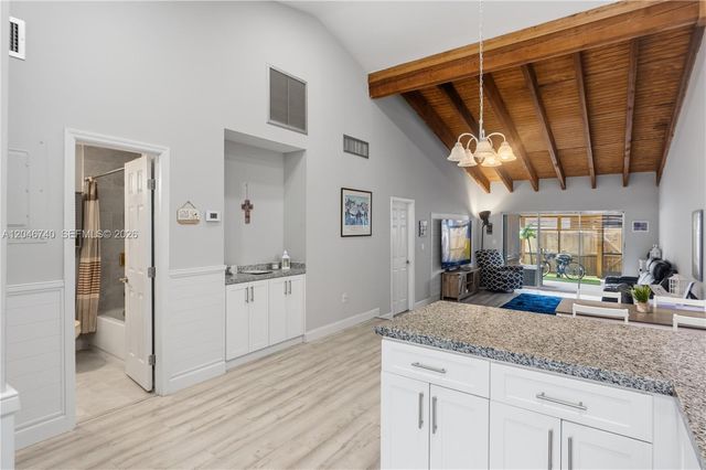 10311 Laurel Court, Pembroke Pines, FL 33026