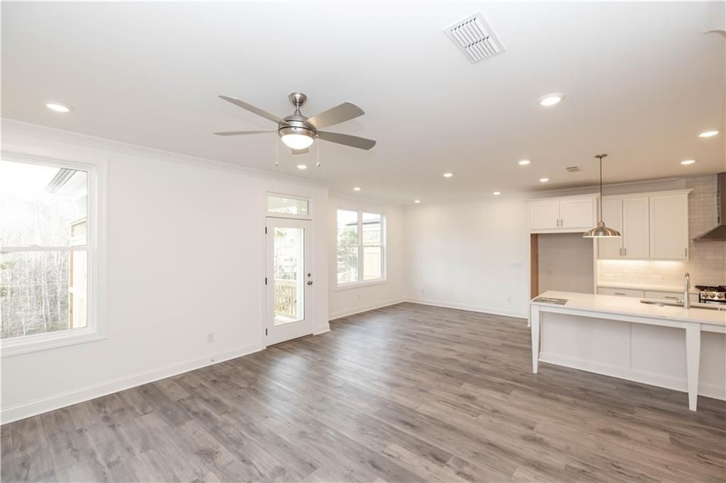 Image 24 of property listing at 4306 Burton Bend Way 150, Buford, GA 30518