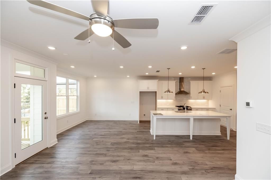 Image 25 of property listing at 4306 Burton Bend Way 150, Buford, GA 30518