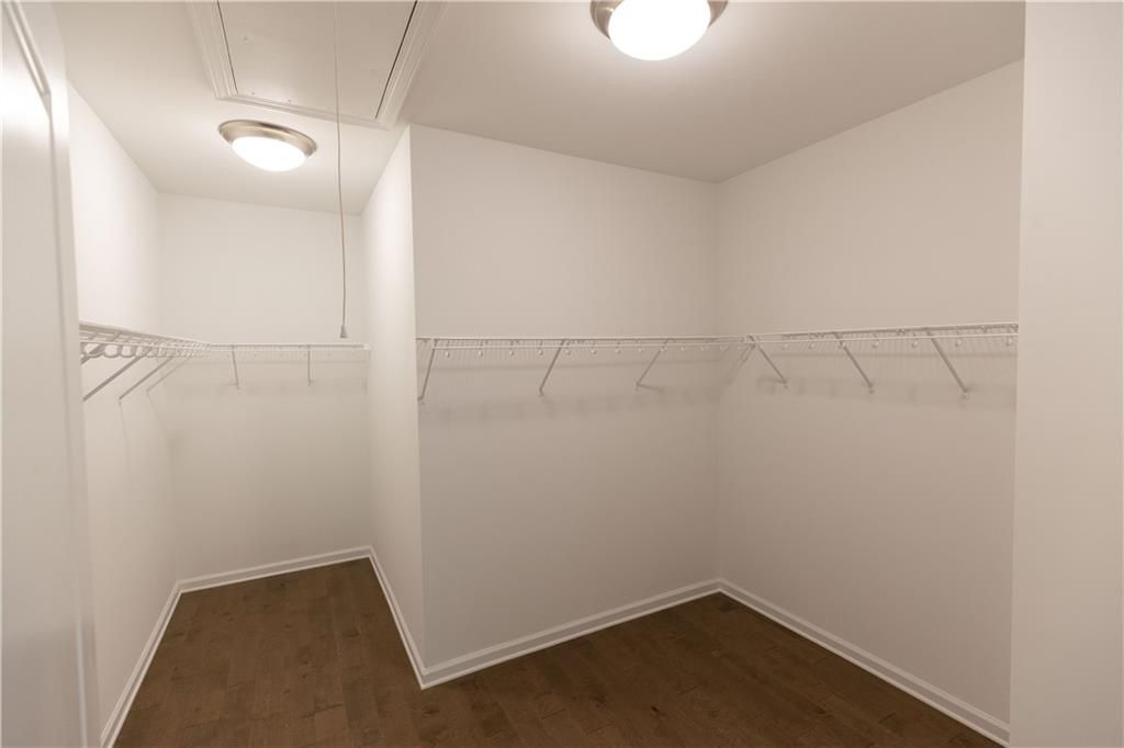 Image 31 of property listing at 4306 Burton Bend Way 150, Buford, GA 30518