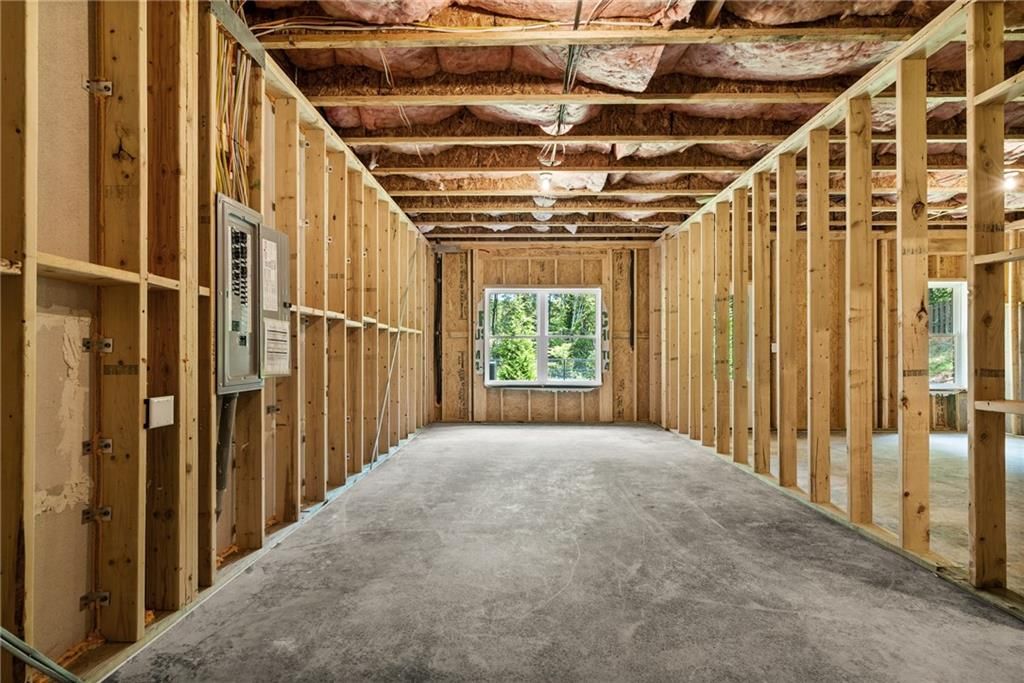 Image 42 of property listing at 4306 Burton Bend Way 150, Buford, GA 30518