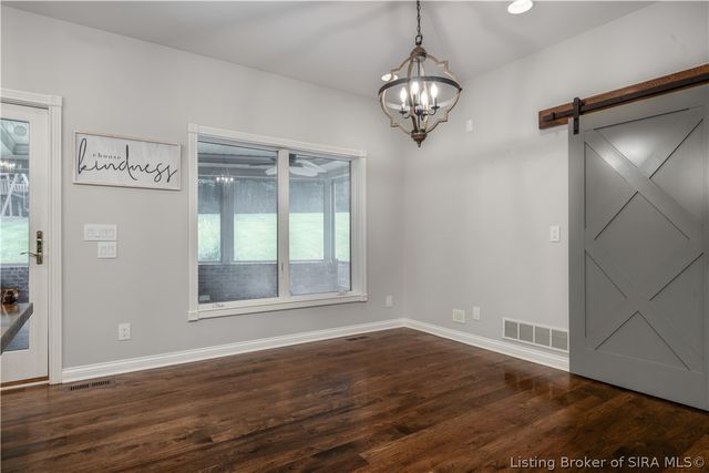 3016 Evanna Court, Floyds Knobs, IN 47119