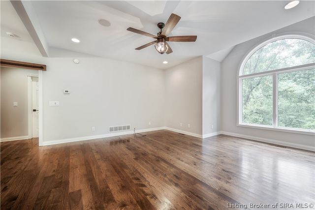 3016 Evanna Court, Floyds Knobs, IN 47119