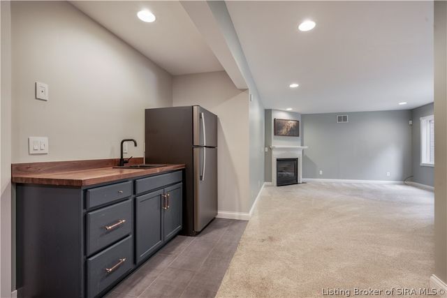 3016 Evanna Court, Floyds Knobs, IN 47119