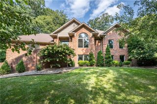 3016 Evanna Court, Floyds Knobs, IN 47119