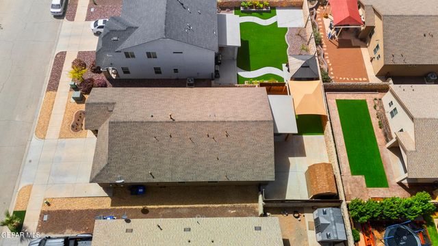 1041 FIREBOLT Place, El Paso, TX 79928