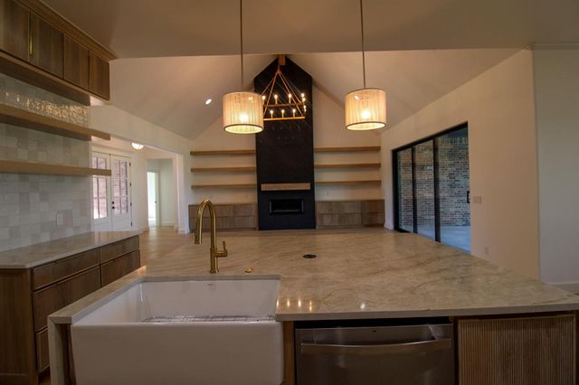 1330 Pedras Place, Newcastle, OK 73065