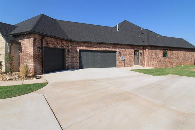 1330 Pedras Place, Newcastle, OK 73065