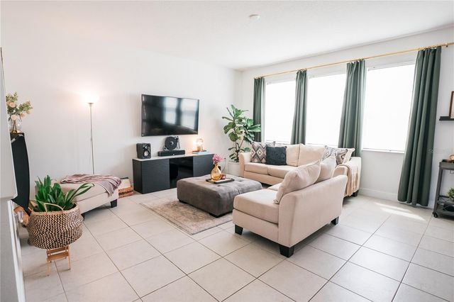 1629 MONTGOMERY BELL ROAD, Wesley Chapel, FL 33543