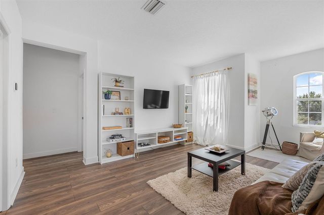 1629 MONTGOMERY BELL ROAD, Wesley Chapel, FL 33543