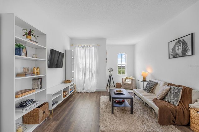 1629 MONTGOMERY BELL ROAD, Wesley Chapel, FL 33543