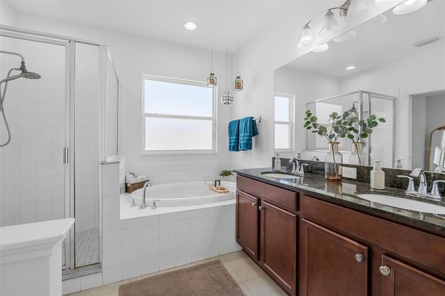 1629 MONTGOMERY BELL ROAD, Wesley Chapel, FL 33543