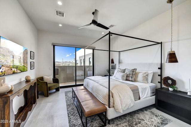 6525 E CAVE CREEK Road 301, Cave Creek, AZ 85331