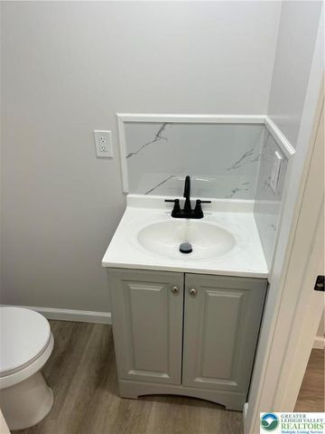2332 South 4th Street, Allentown City, PA 18103