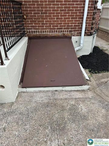 2332 South 4th Street, Allentown City, PA 18103