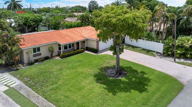 1910 NE 52nd Street NE, Fort Lauderdale, FL 33308