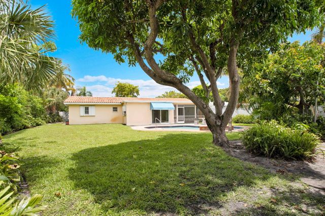 1910 NE 52nd Street NE, Fort Lauderdale, FL 33308