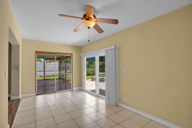 1910 NE 52nd Street NE, Fort Lauderdale, FL 33308