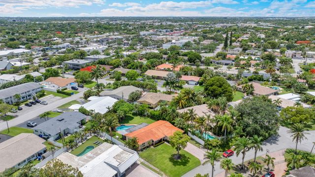 1910 NE 52nd Street NE, Fort Lauderdale, FL 33308