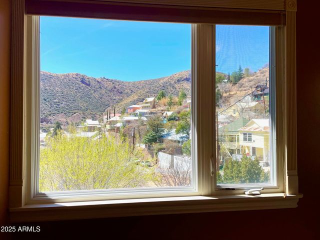 220-A OPERA Drive, Bisbee, AZ 85603