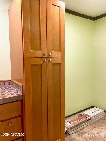 220-A OPERA Drive, Bisbee, AZ 85603