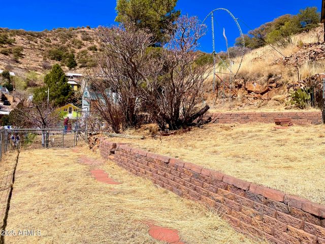 220-A OPERA Drive, Bisbee, AZ 85603