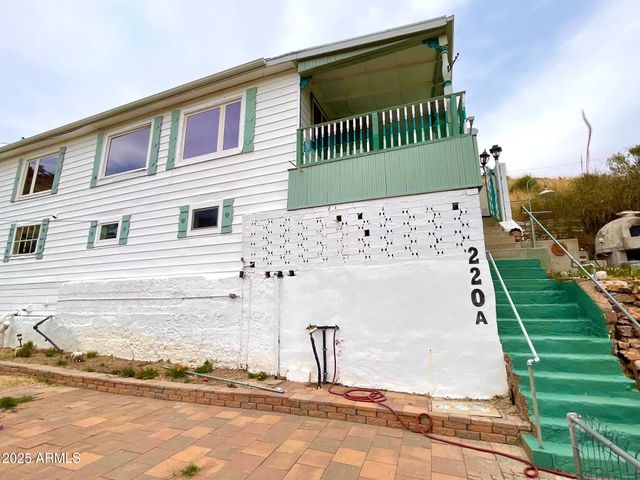 220-A OPERA Drive, Bisbee, AZ 85603