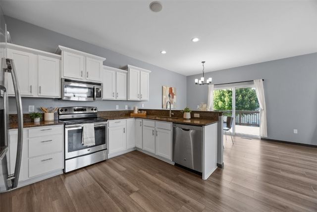 437 Watts Court, North Liberty, IA 52317