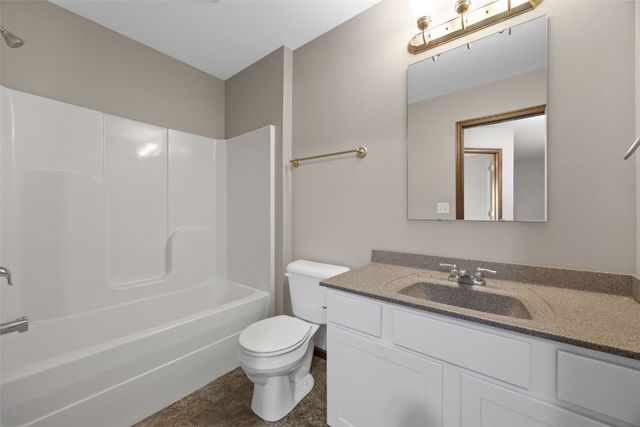 437 Watts Court, North Liberty, IA 52317