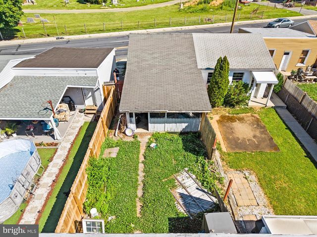 927 W WYOMING ST, Allentown, PA 18103