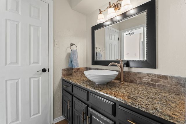 1114 Rainbow Drive, Richardson, TX 75081