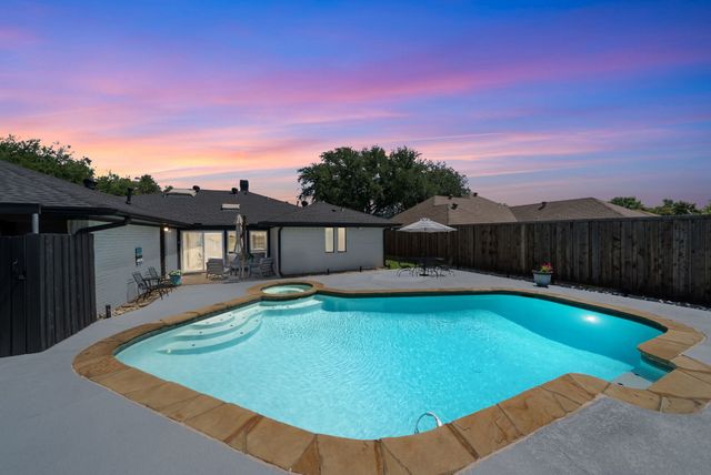 1114 Rainbow Drive, Richardson, TX 75081