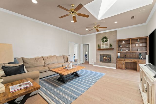 1114 Rainbow Drive, Richardson, TX 75081