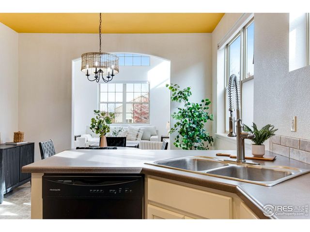 800 Gateway Park Ln, Berthoud, CO 80513