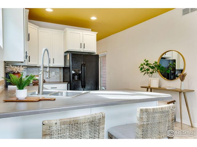 800 Gateway Park Ln, Berthoud, CO 80513