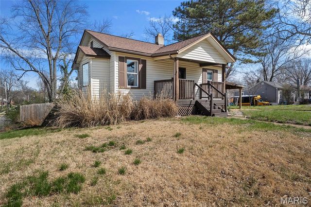 7659 Folk Avenue, Maplewood, MO 63143