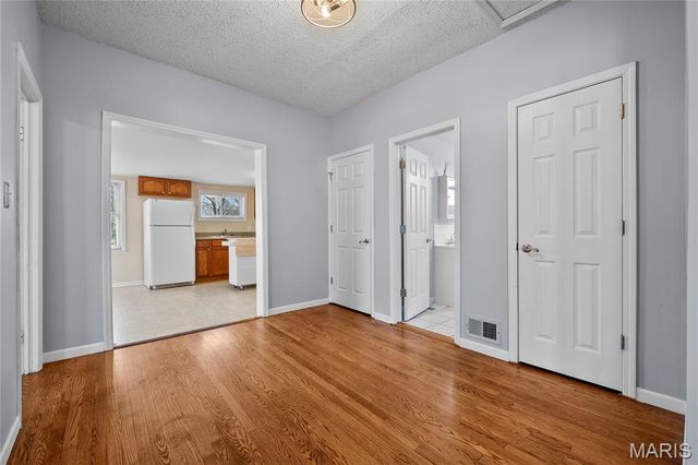 7659 Folk Avenue, Maplewood, MO 63143