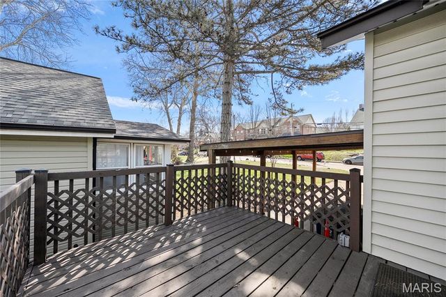 7659 Folk Avenue, Maplewood, MO 63143