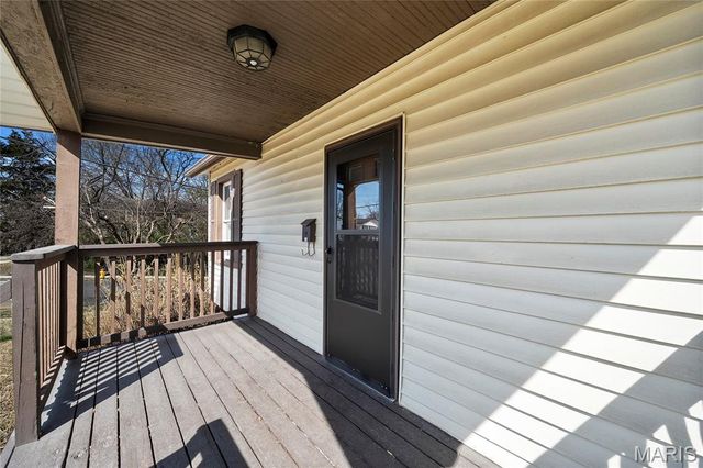 7659 Folk Avenue, Maplewood, MO 63143