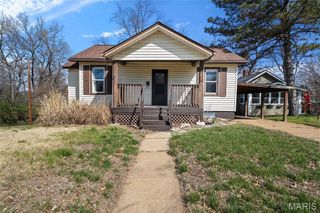 7659 Folk Avenue, Maplewood, MO 63143