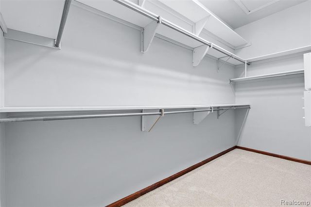 260 Forest Crest Drive, Commerce Twp, MI 48390