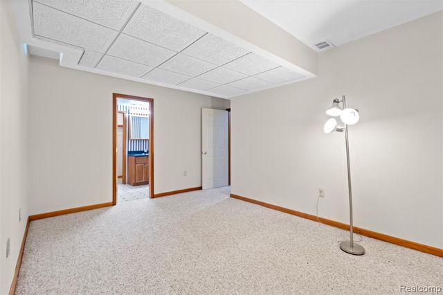 260 Forest Crest Drive, Commerce Twp, MI 48390