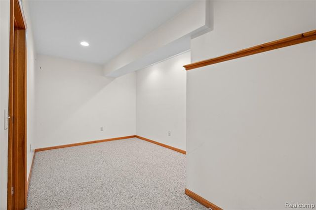 260 Forest Crest Drive, Commerce Twp, MI 48390