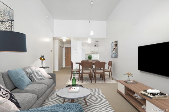 75 McKinley Avenue B3-4, White Plains, NY 10606